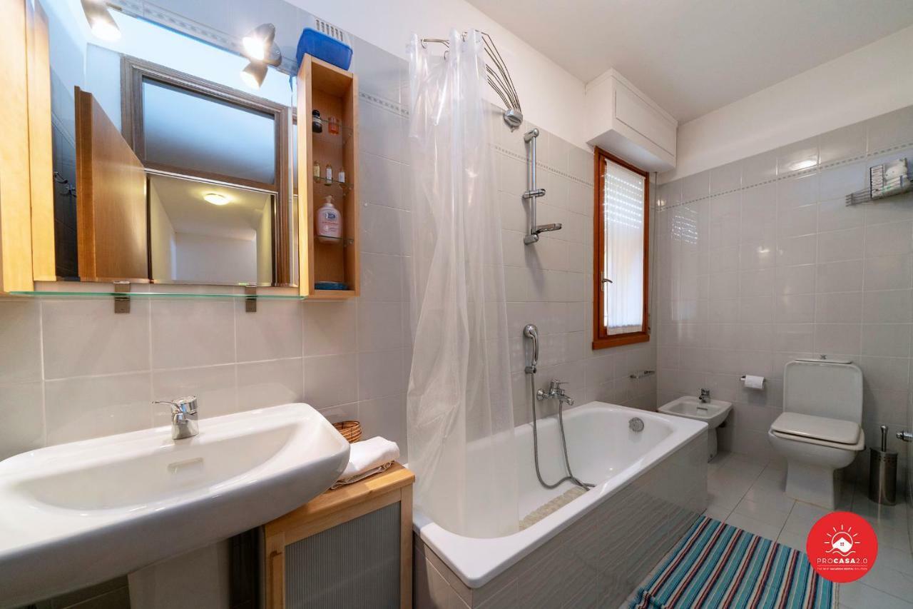 La Terrazza Sul Golfo Apartment Специя Екстериор снимка